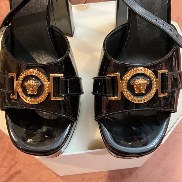 Versace platforms - Picture 6 of 7